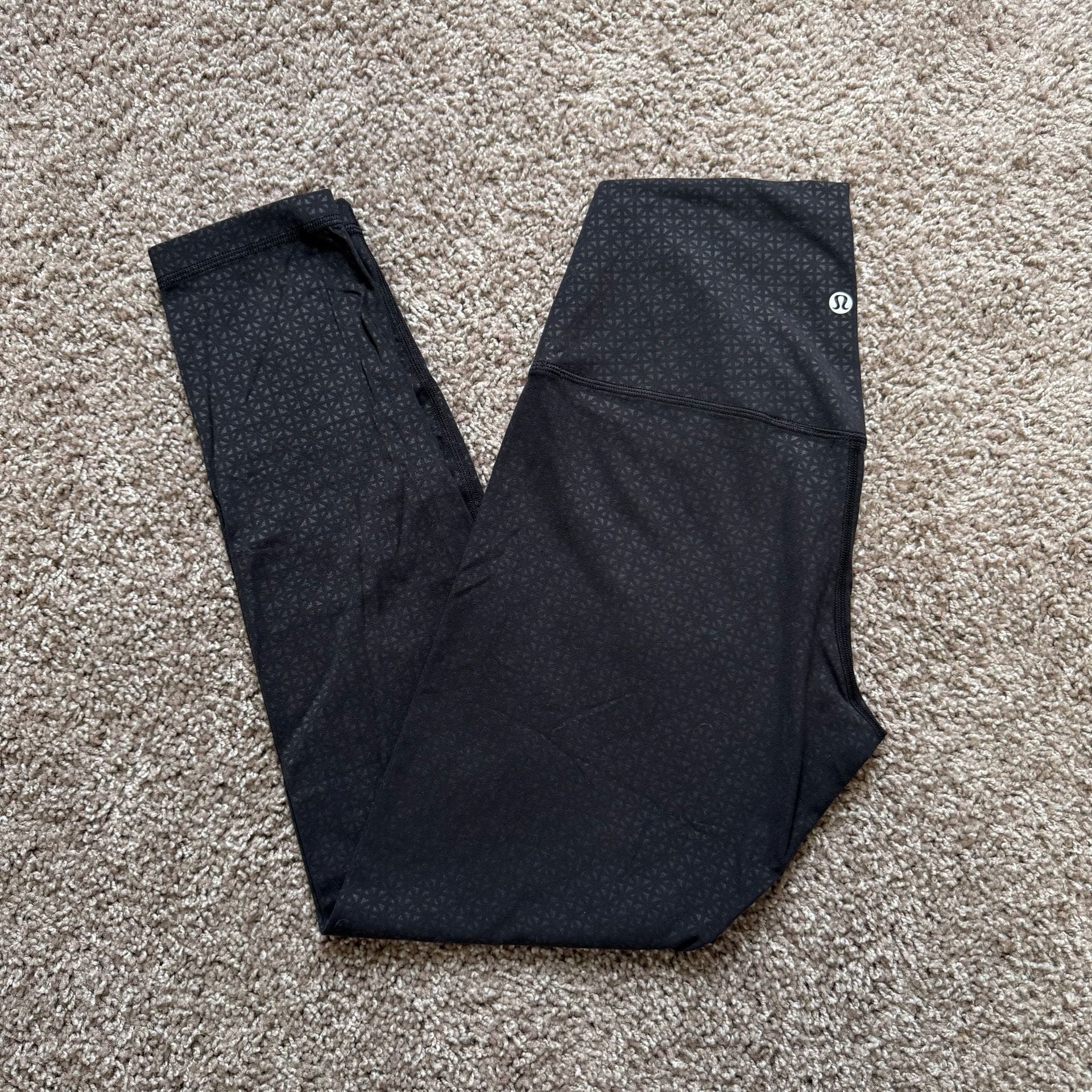 Lululemon Wunder Under High Rise 28" Full-On Luxtreme 8 Black Foil Geometric